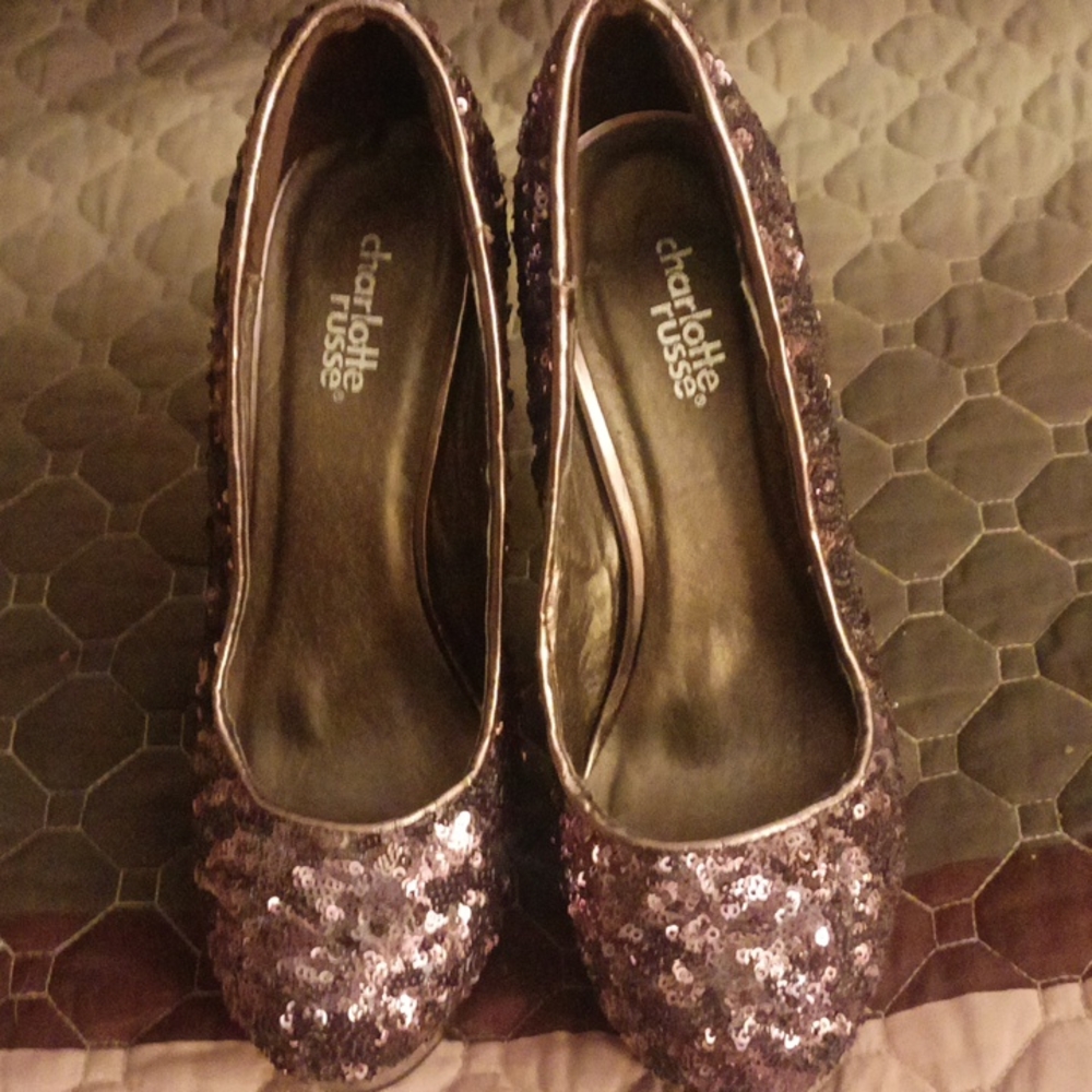 NWOT Charlotte Russe Sequin Sparkly Platform Heels